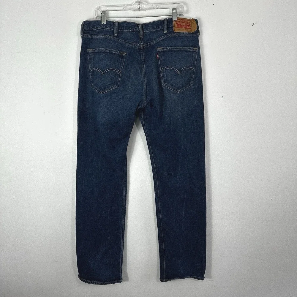 Levi's 501 Jeans Mens 38x34 Button Fly Blue Straight Leg‎ Denim 5 Pocket Cowboy